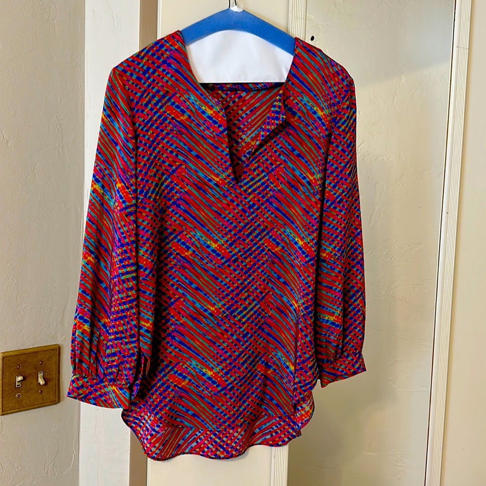 Silk bright, multicolored long sleeve blouse